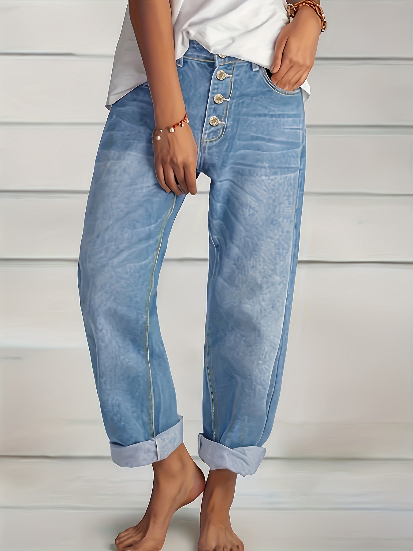 Quinn - Locker sitzende Straight Jeans mit Knopf