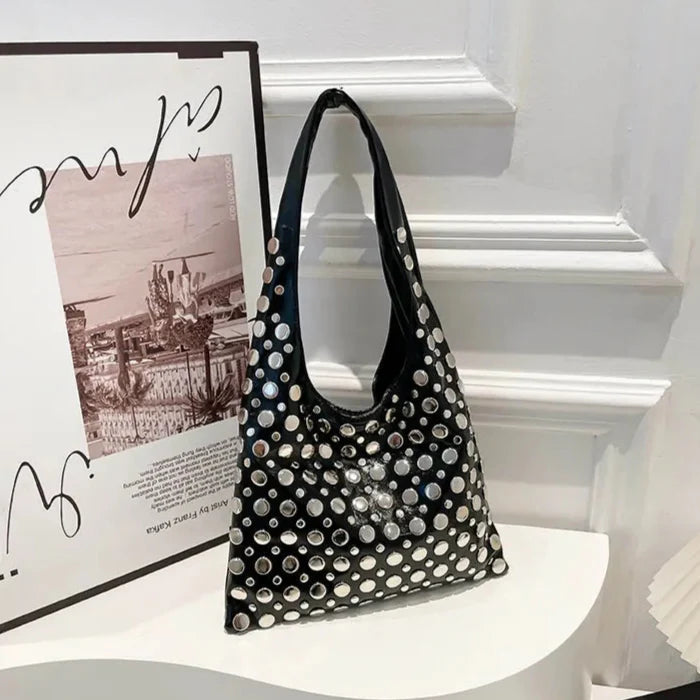 Umhängetasche mit Metalldetails - Mariela