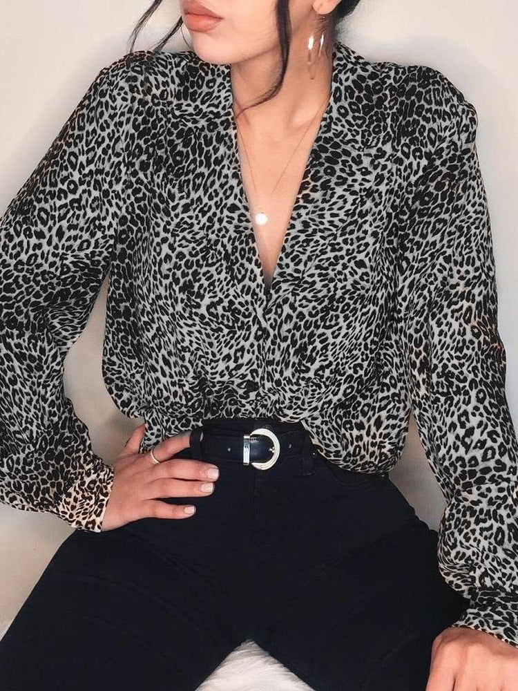 LEONA- Bluse mit Leopardenmuster