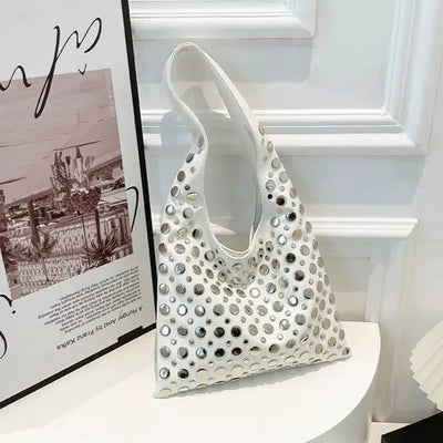 Umhängetasche mit Metalldetails - Mariela