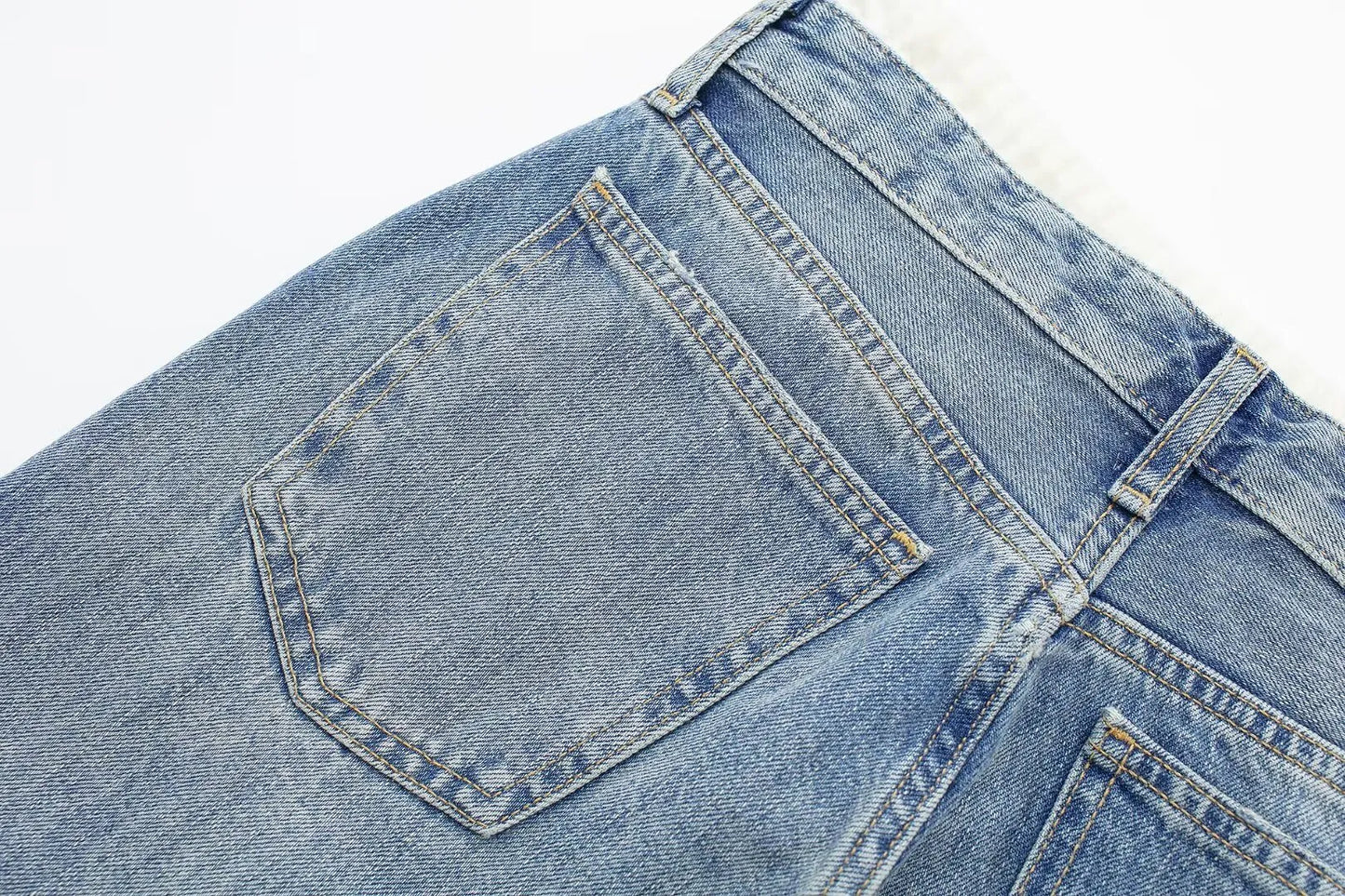 Bellisima - Mittelgroße Jeans mit breiten Nähten für Frauen