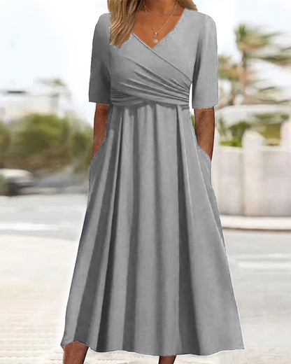 Therese – Crossover-Kleid mit kurzen Ärmeln