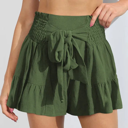 Karla - Leichte Sommershorts für schicke Frauen