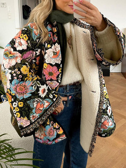 ColorCascade - Stylische Jacke für den Frühling