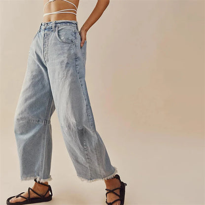 Lara - Ausgestellte Jeans mit hoher Taille