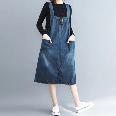 Jeans-Latzkleid mit lockerer Passform - Vici