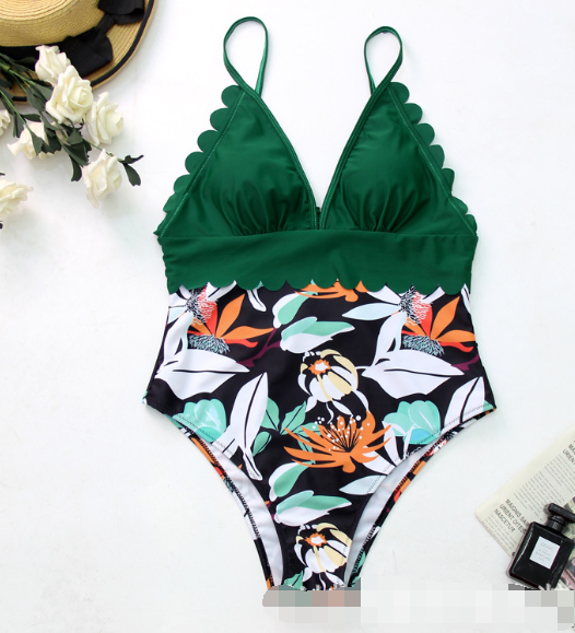 Ocean Chic - Bikini-Set mit gerafftem Saum und Blumendruck