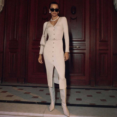 Gestricktes Midikleid mit dünnem Knopfgürtel - Maelle